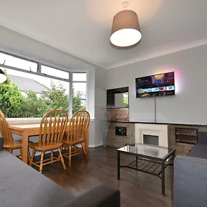 Sighthill 3 Bedrooms With Private Garden Edinburgh